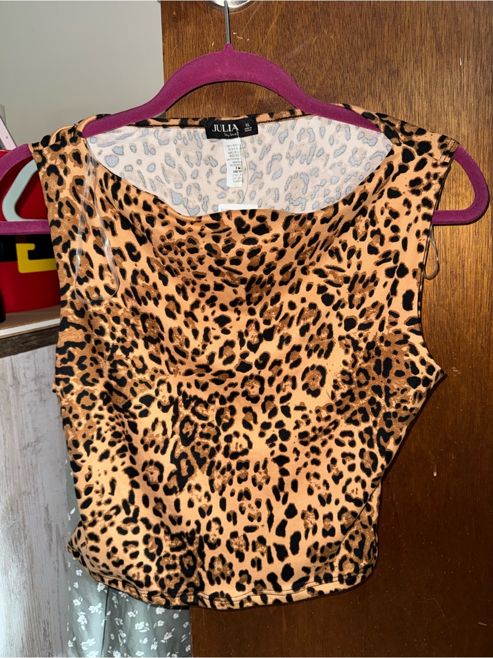 NWT Cheetah crop top